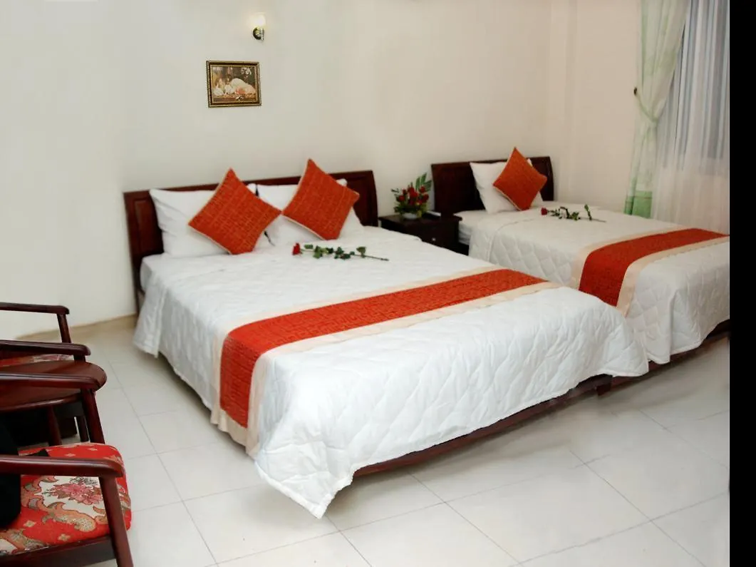 **  Oyo 557 Phi Yen Hotel Da Nang Vietnam
