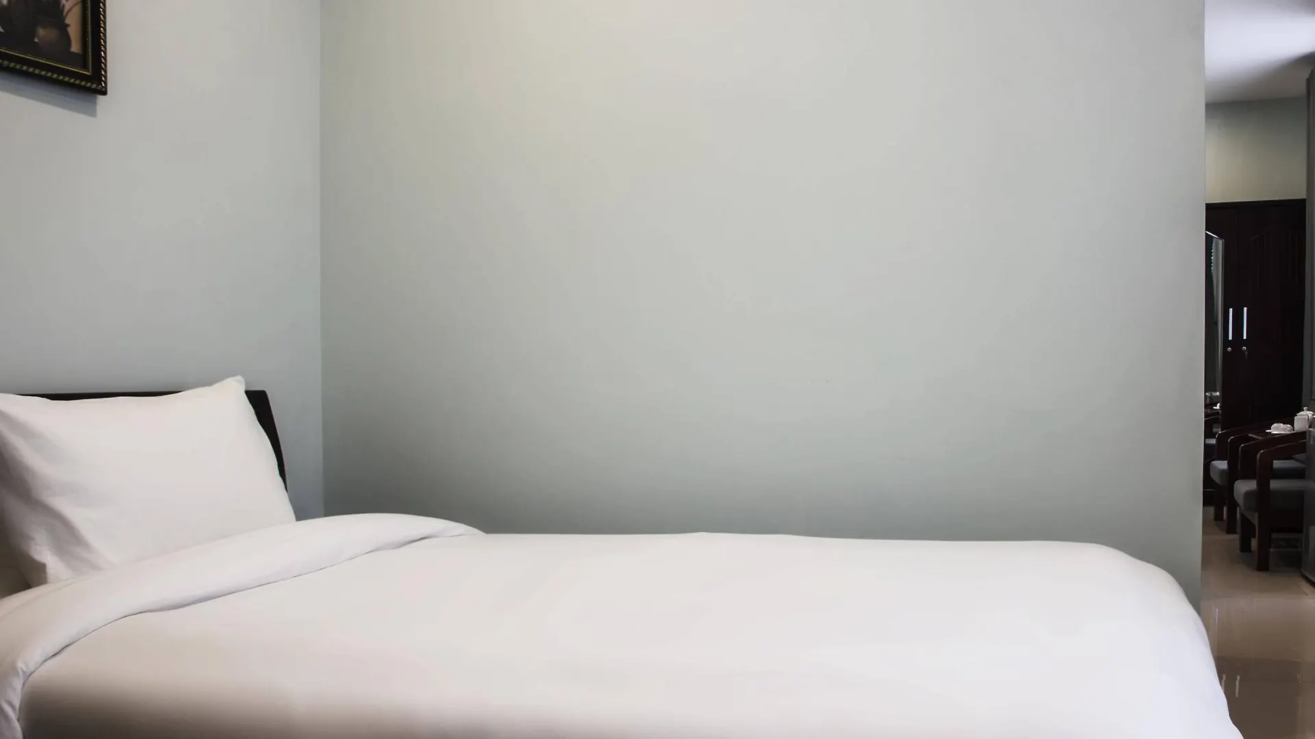 Oyo 557 Phi Yen Hotel Da Nang