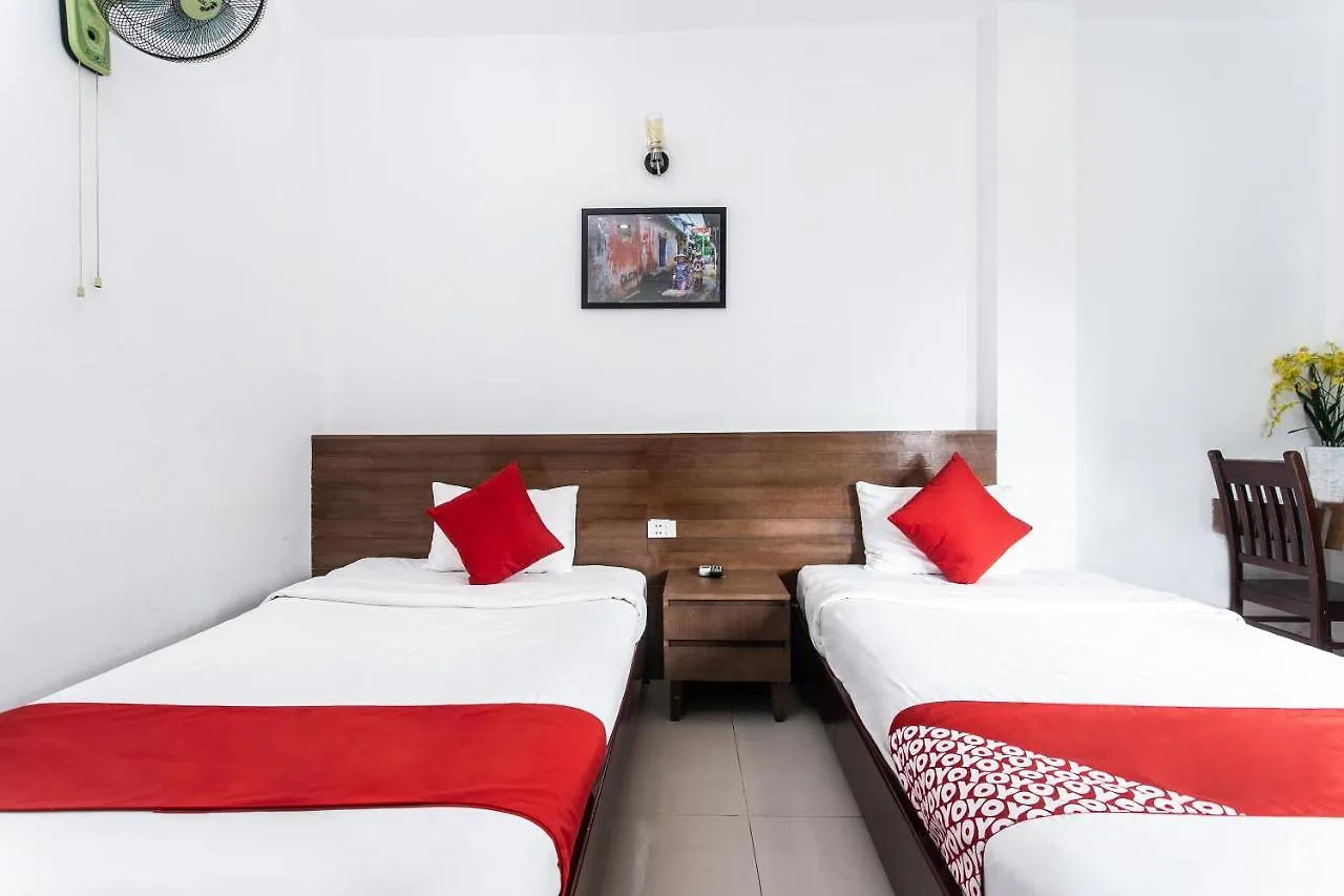 Oyo 557 Phi Yen Hotel Da Nang
