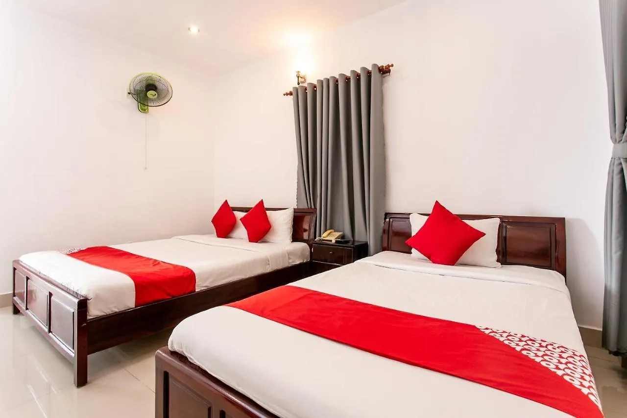 Oyo 557 Phi Yen Hotel Da Nang 2*,  Vietnam