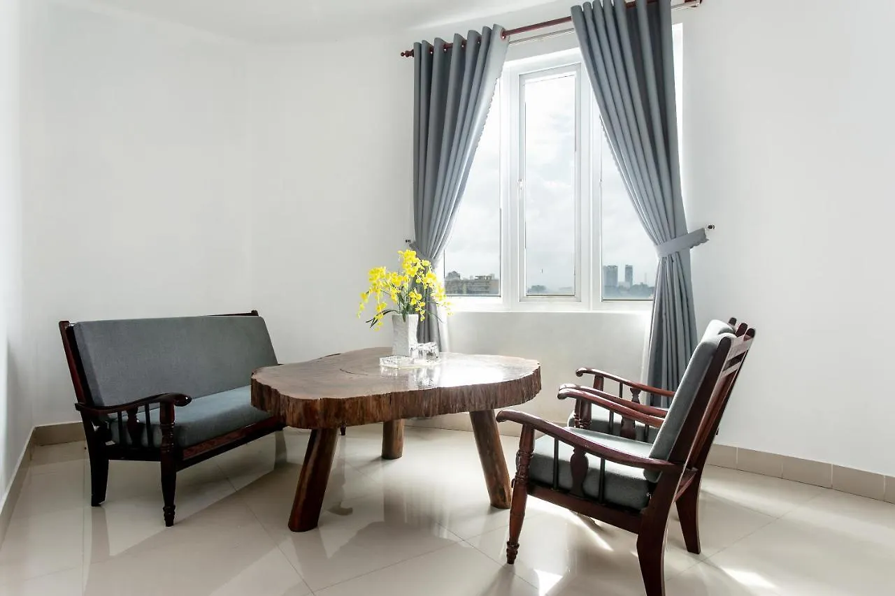 Oyo 557 Phi Yen Hotel Da Nang