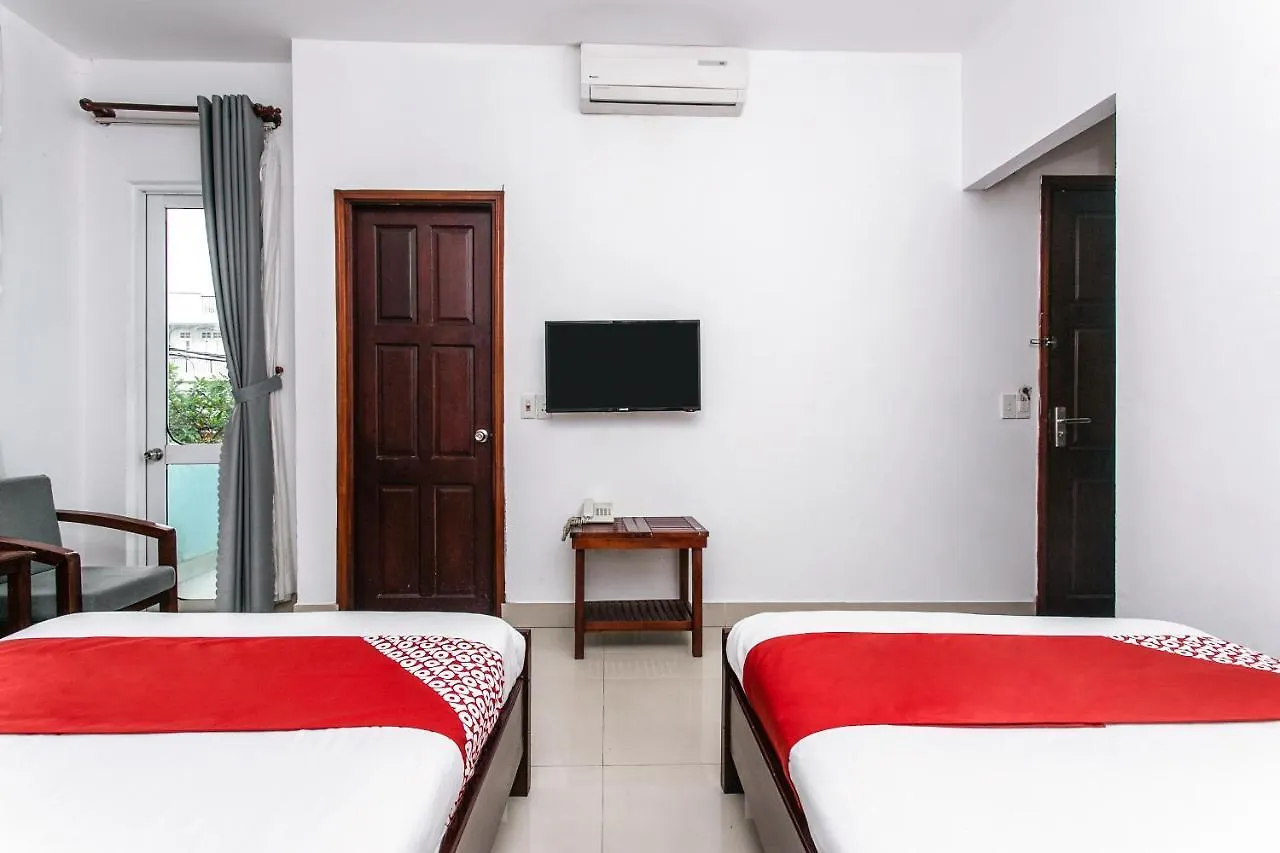Oyo 557 Phi Yen Hotel Da Nang