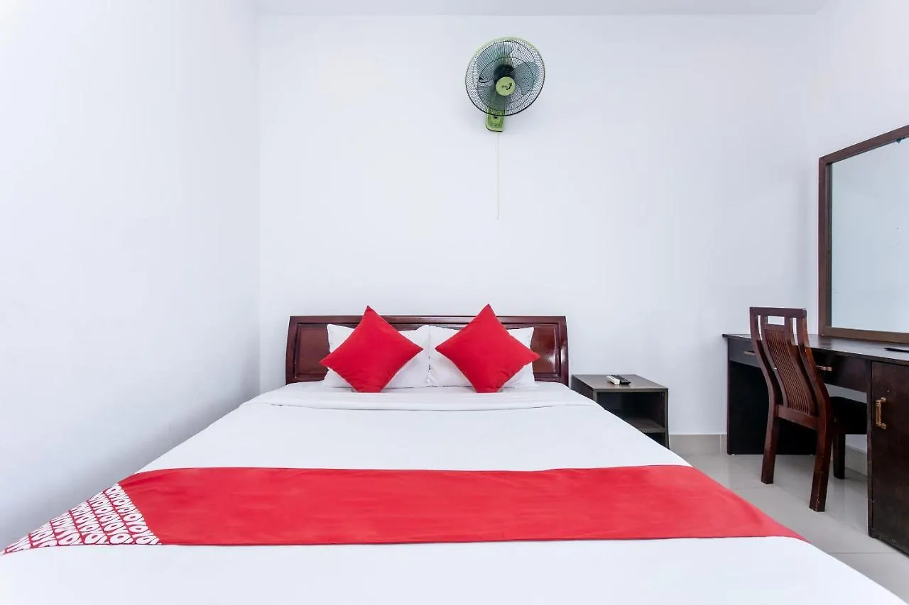 Oyo 557 Phi Yen Hotel Da Nang 2*,  Vietnam