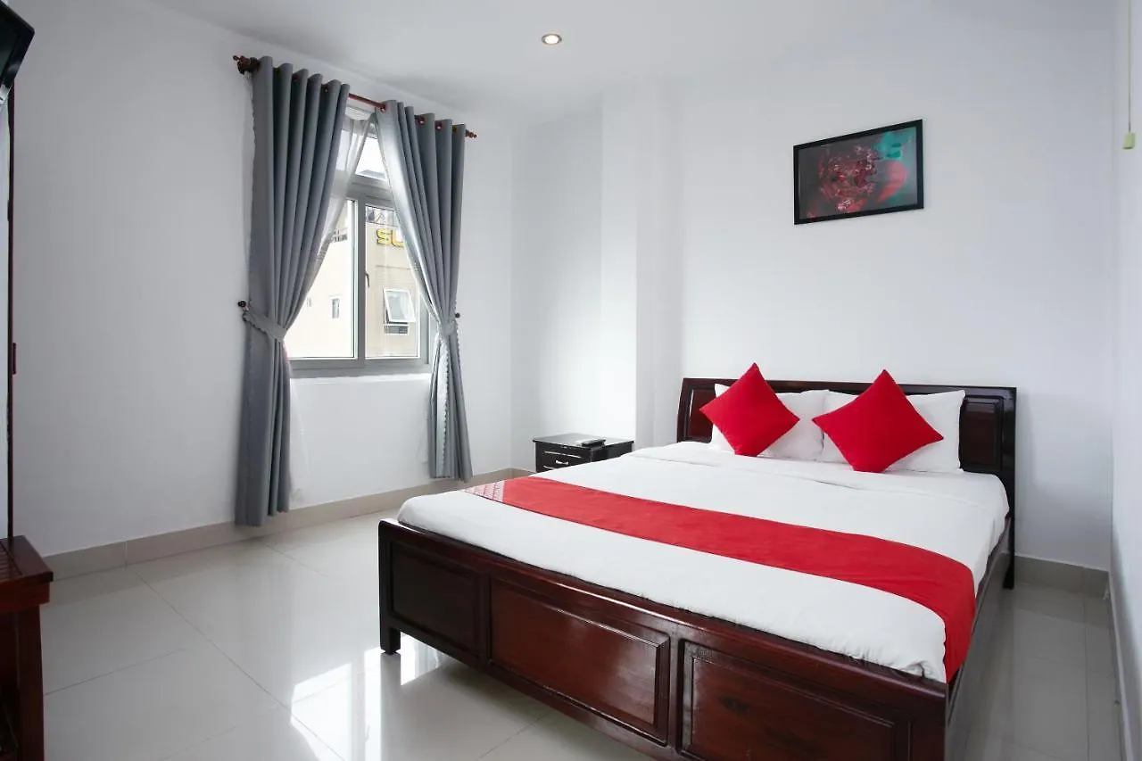 Oyo 557 Phi Yen Hotel Da Nang