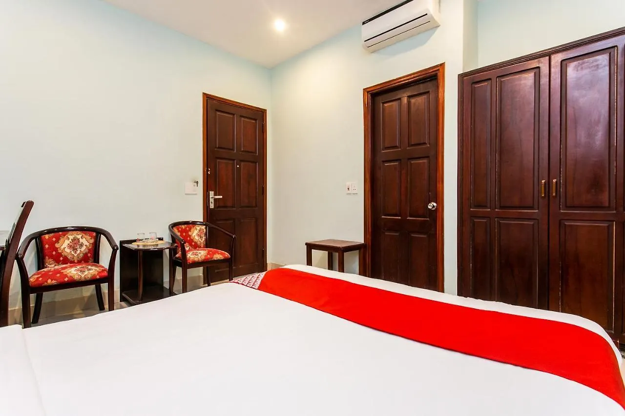 Oyo 557 Phi Yen Hotel Da Nang 2*,