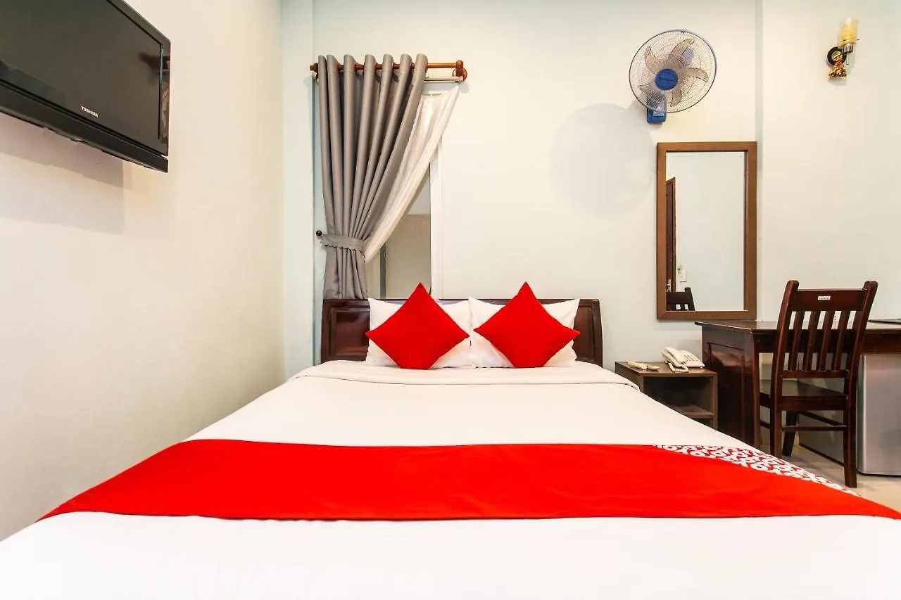 Oyo 557 Phi Yen Hotel Da Nang